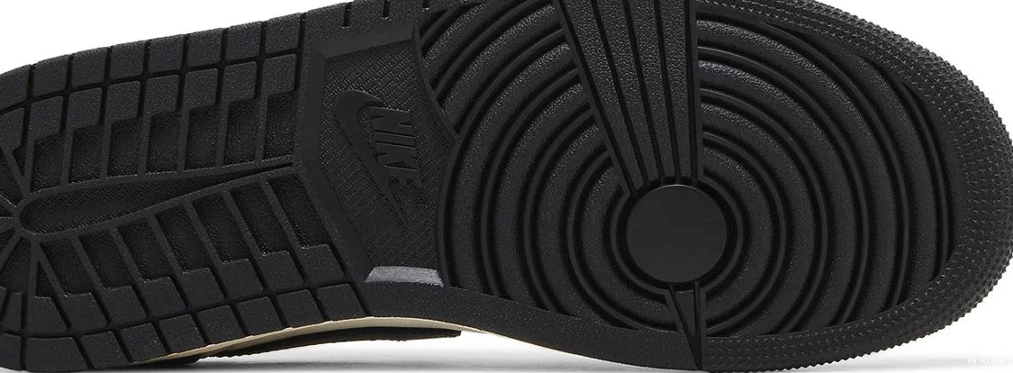 1 Jordan Low Retro OG Mocha 0523